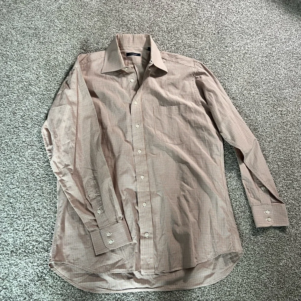 Burberry Tan Blue and White Dress Shirt Classic Design, length 30, flat 23